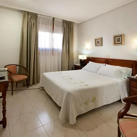 Hotell Martin 2*