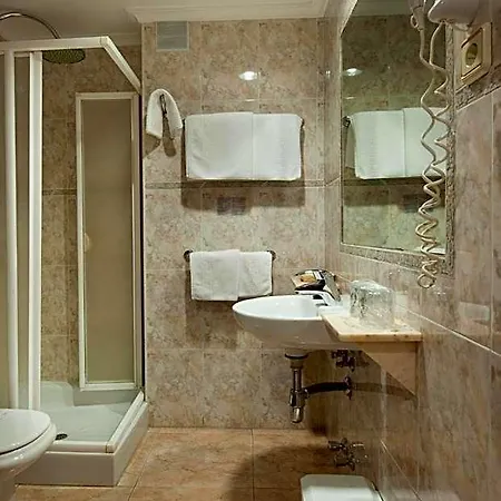 Martin Hotel Toledo