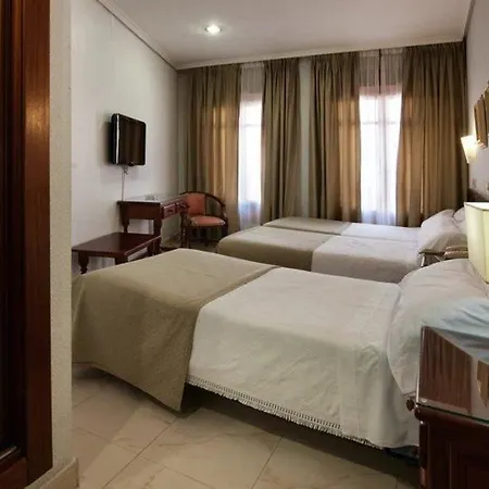 Hotel Martin 2*