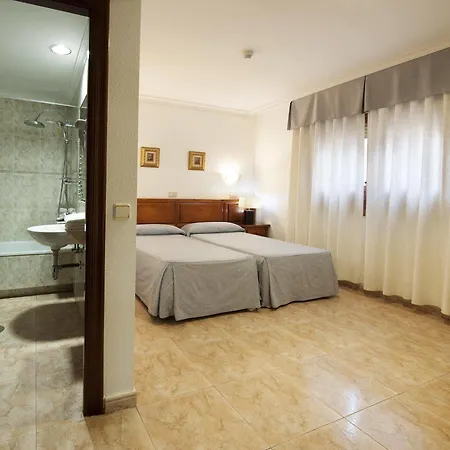 Martin Hotel
