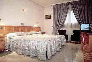 Martin Hotel