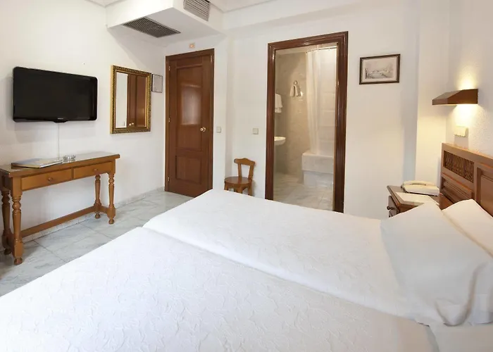 马丁酒店 2* 托萊多