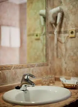 ホテル マーティン トレド